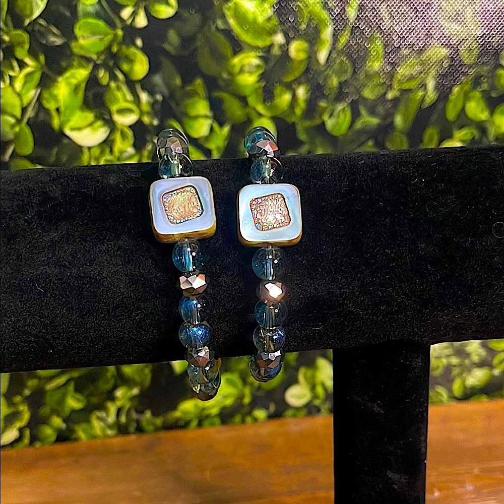 Elegant Beaded Bracelets with Square Accents 2 PC